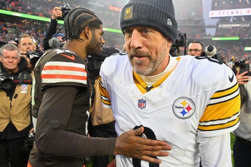 Rodgers se concentra en la Semana 18 y deja en pausa su futuro en la NFL