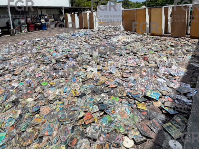 Destruye FGR cerca de 5 toneladas de objetos del delito en Veracruz